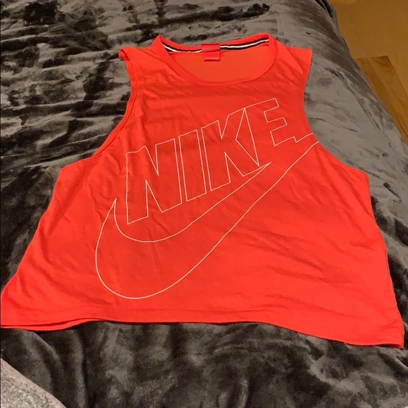 Nike Tops - Nike workout shirt!